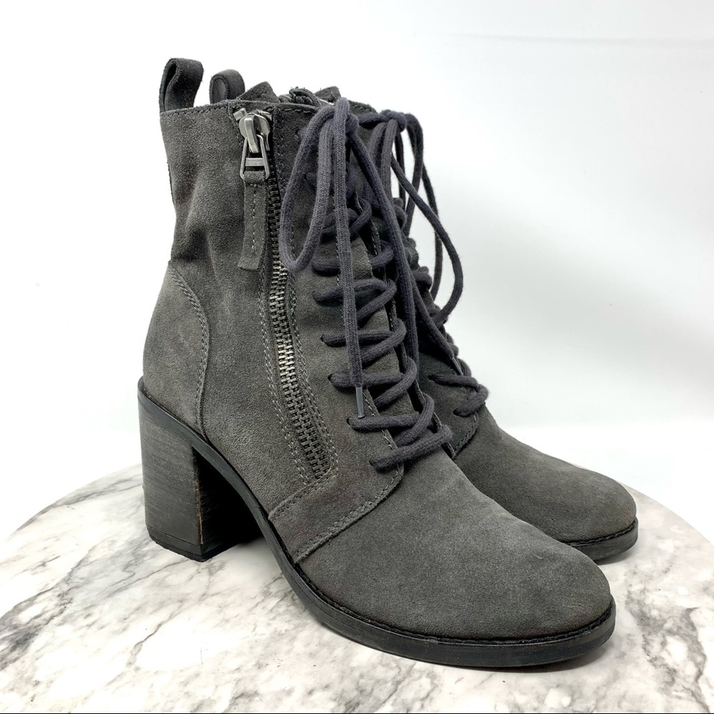 Dolce Vita Lela Lace Up Suede Combat Boots 8.5 Moto Bohemian Edgy Chunky Classic - Picture 1 of 16